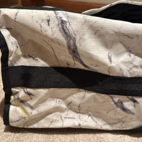 Lesportsac Black and White Marble Duffel Bag - Picture 6 of 6